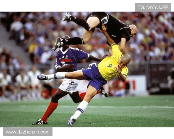 全球足球巨星汇聚一堂的精彩瞬间与明星名单全景展示